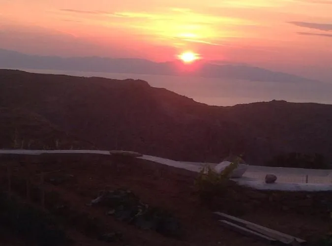 別荘 Cycladic In Rural Surrounding